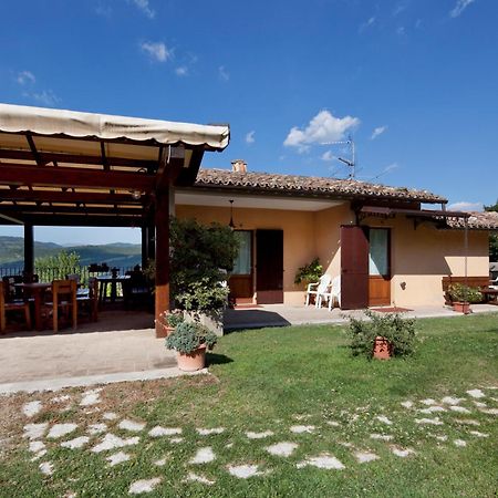 Agriturismo Il Castello Assisi Buitenkant foto