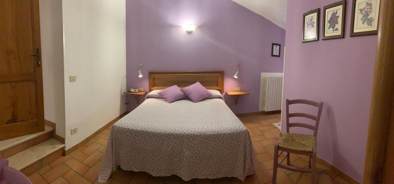 Agriturismo Il Castello Assisi Buitenkant foto