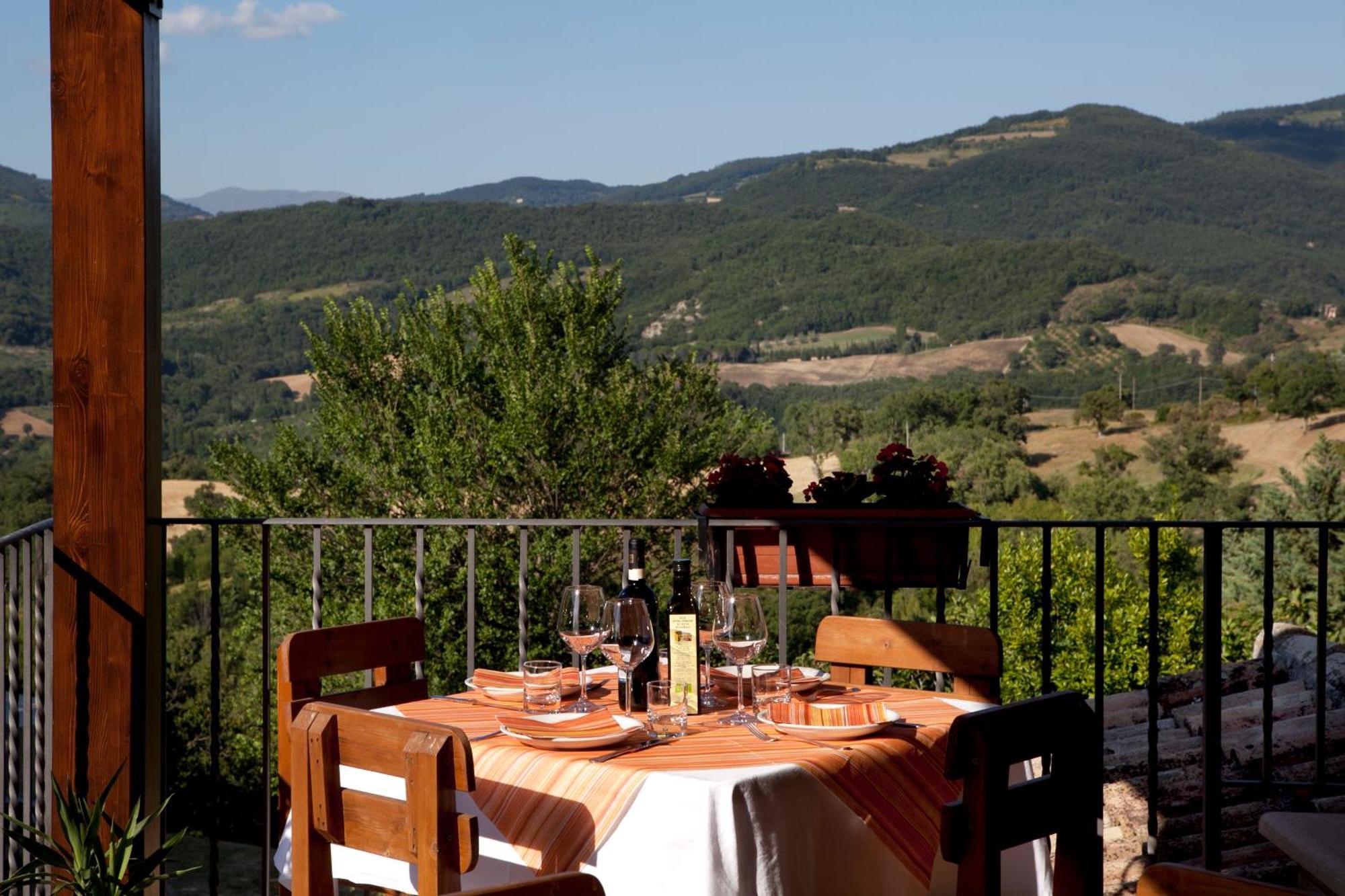 Agriturismo Il Castello Assisi Buitenkant foto